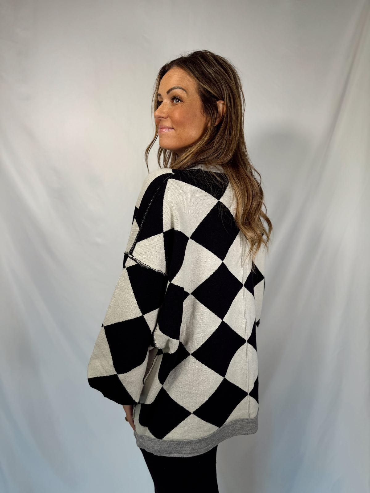 checkered cardigan-oversized cardigan-checkered-women in checkered button up cardigan